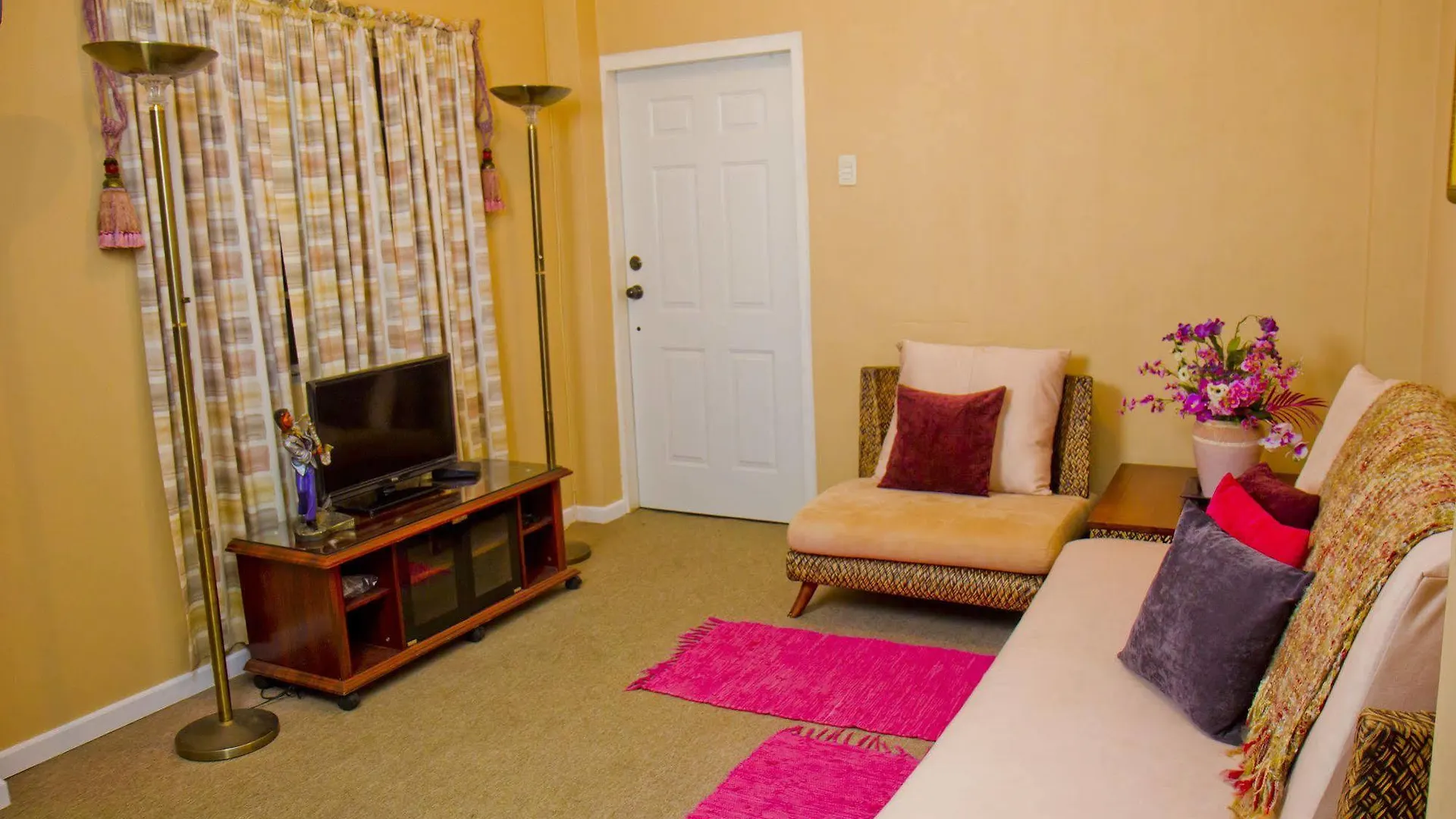 Hotel Port Of Spain Breezy Guest Apartment Piarco